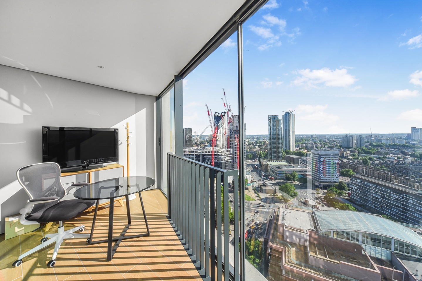 Additional image 2 of 1 Bed Flat, Southwark Bridge Road, SE1, N1 7GU