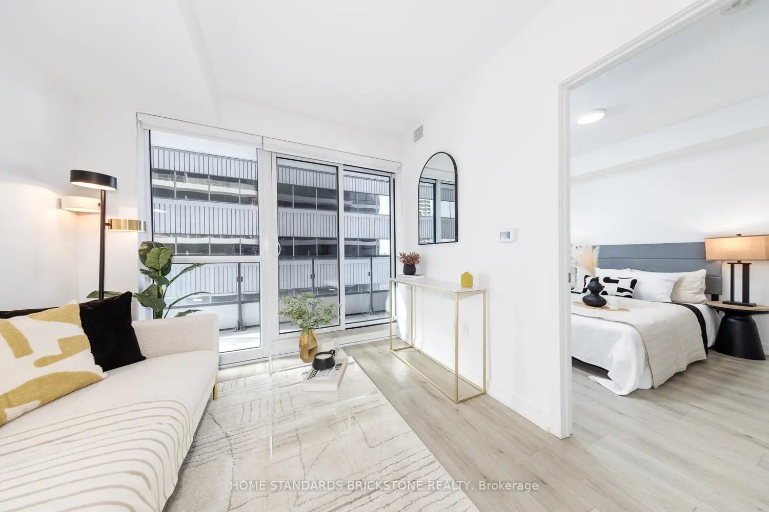 Additional image 8 of 395 Bloor Street 1604