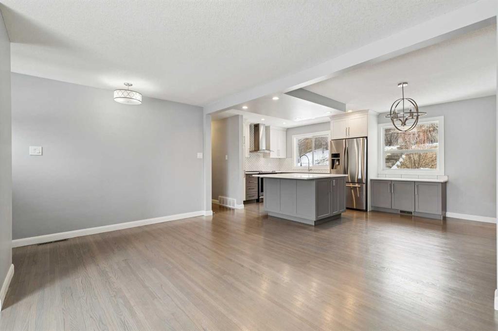 Additional image 5 of 40 Henefer Road SW, Calgary, AB, T2V 3B4
