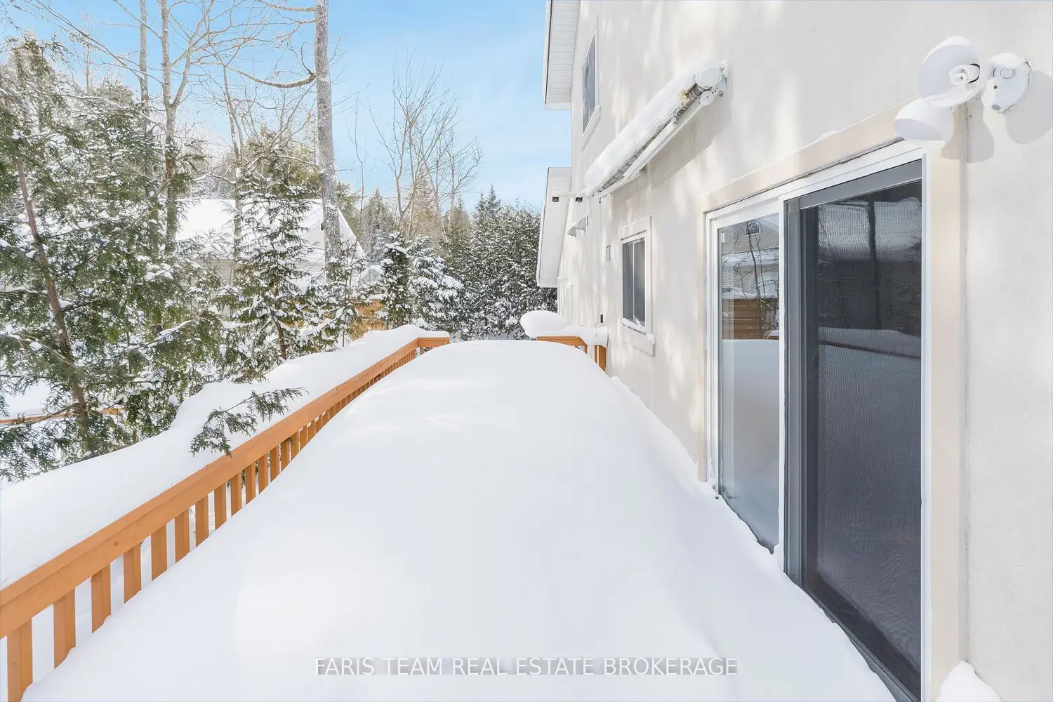 Additional image 15 of 2384 Champlain Road