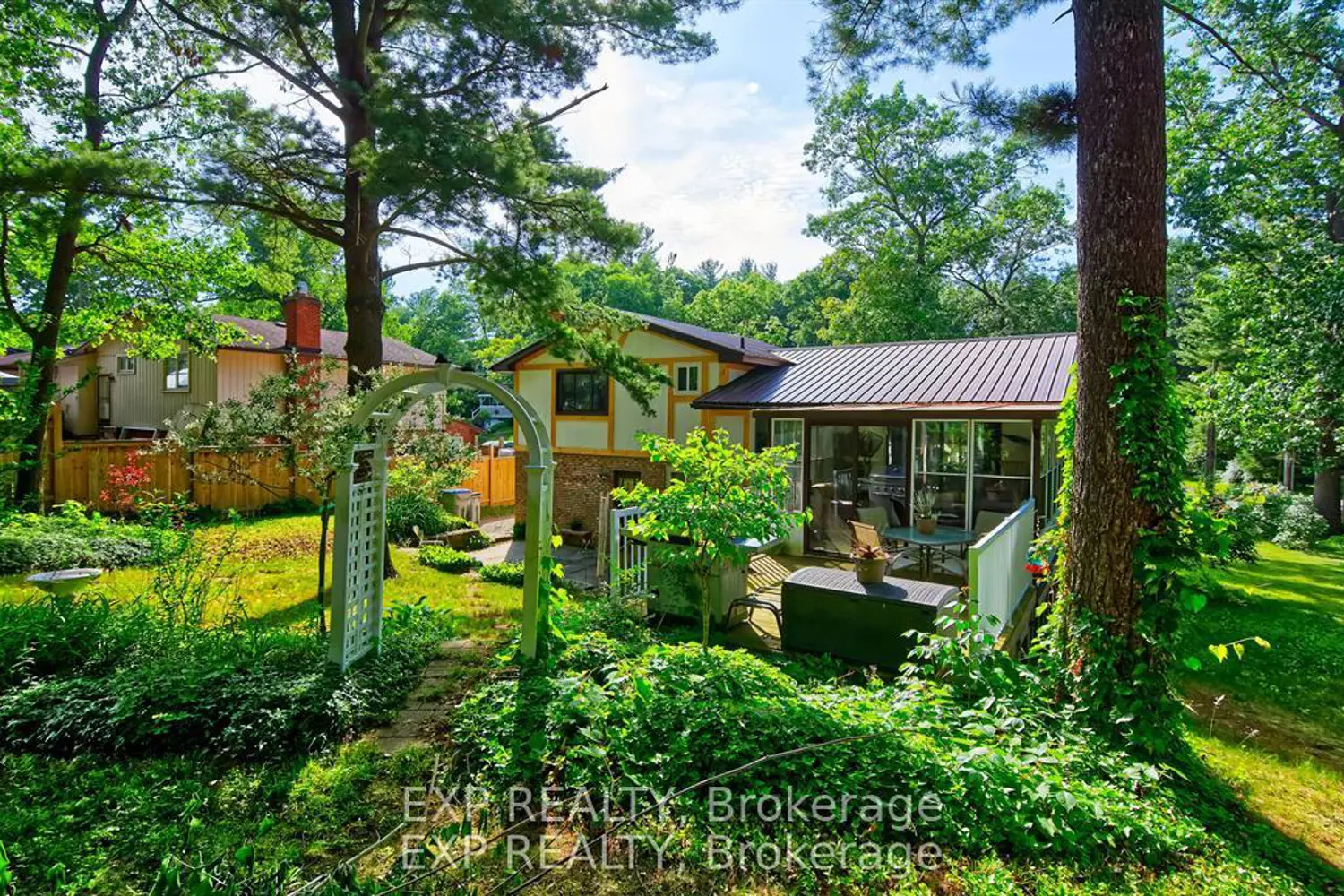 Additional image 5 of 9995 Port Franks Estates Drive