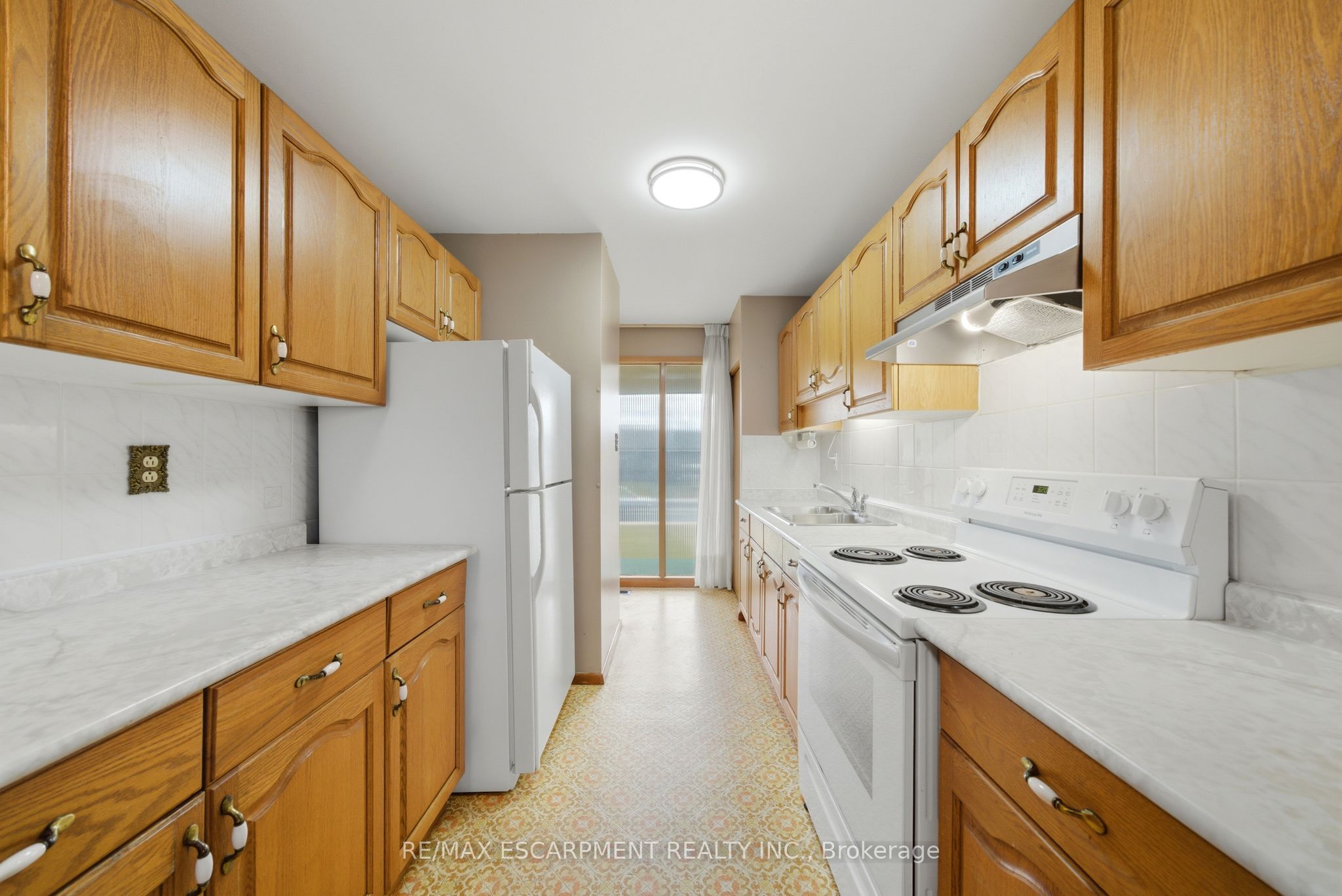 Additional image 5 of 136 Cromwell Crescent, Hamilton, ON, L8G 2G2