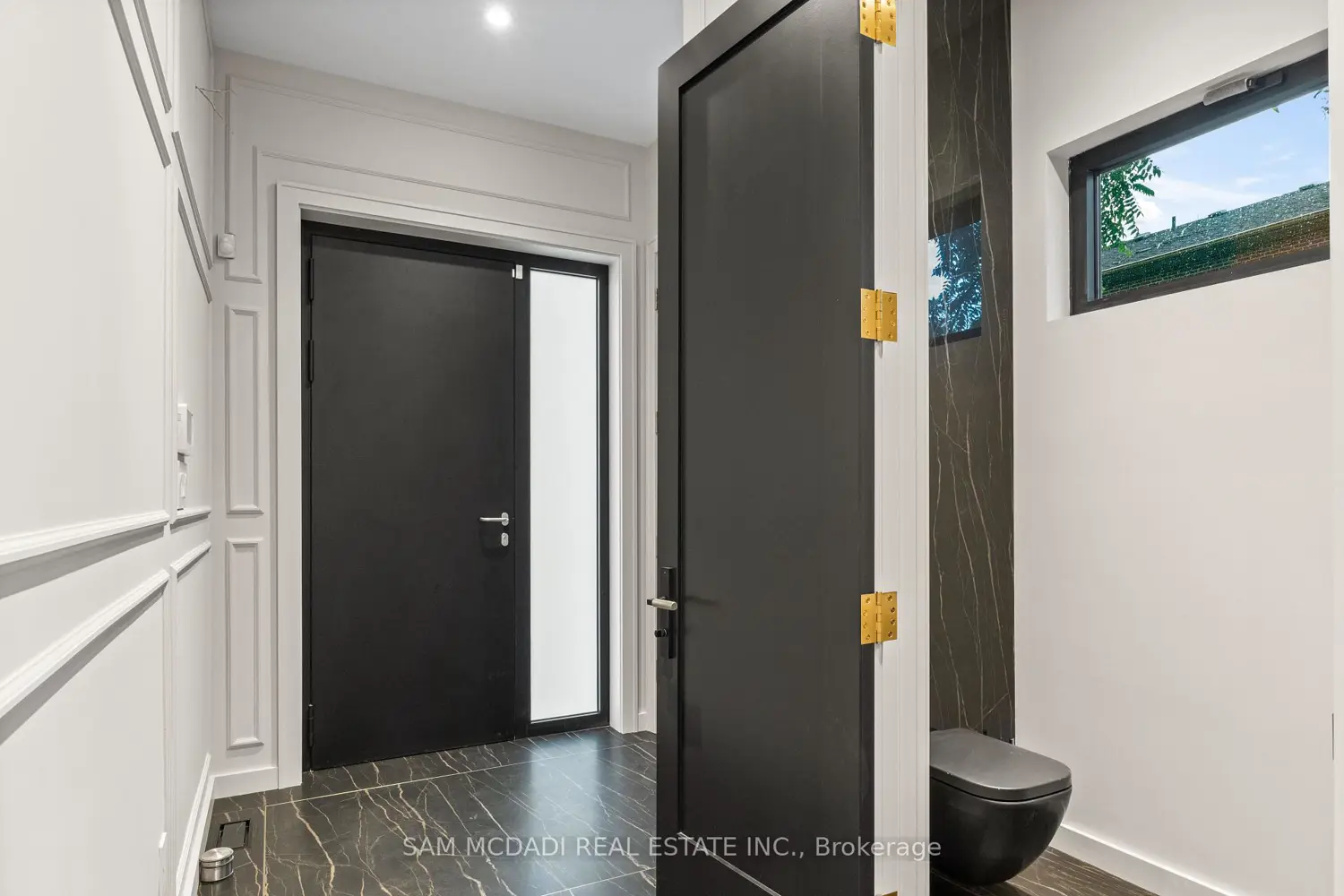 Additional image 8 of 1090 Ella Avenue