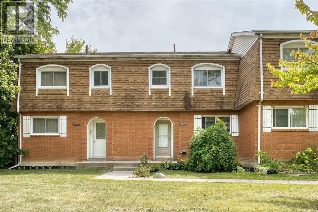 58-5561 Empress , Windsor, ON, N8T3B2
