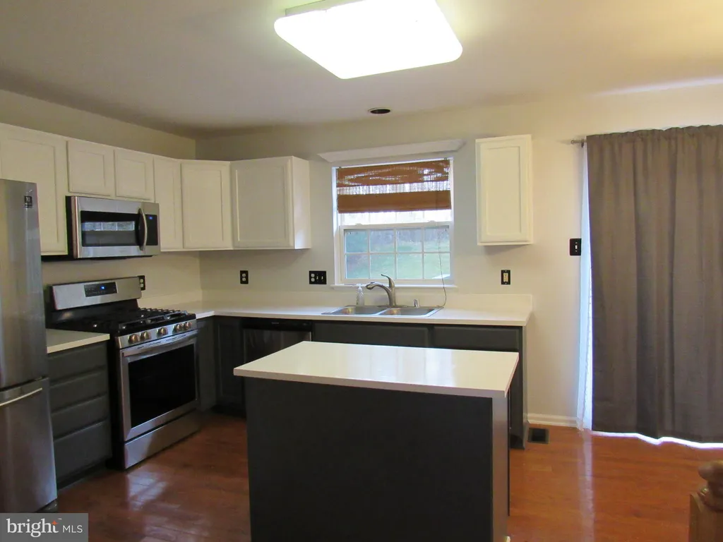 Additional image 6 of 37 W Kyla Marie Drive, Newark, DE 19702