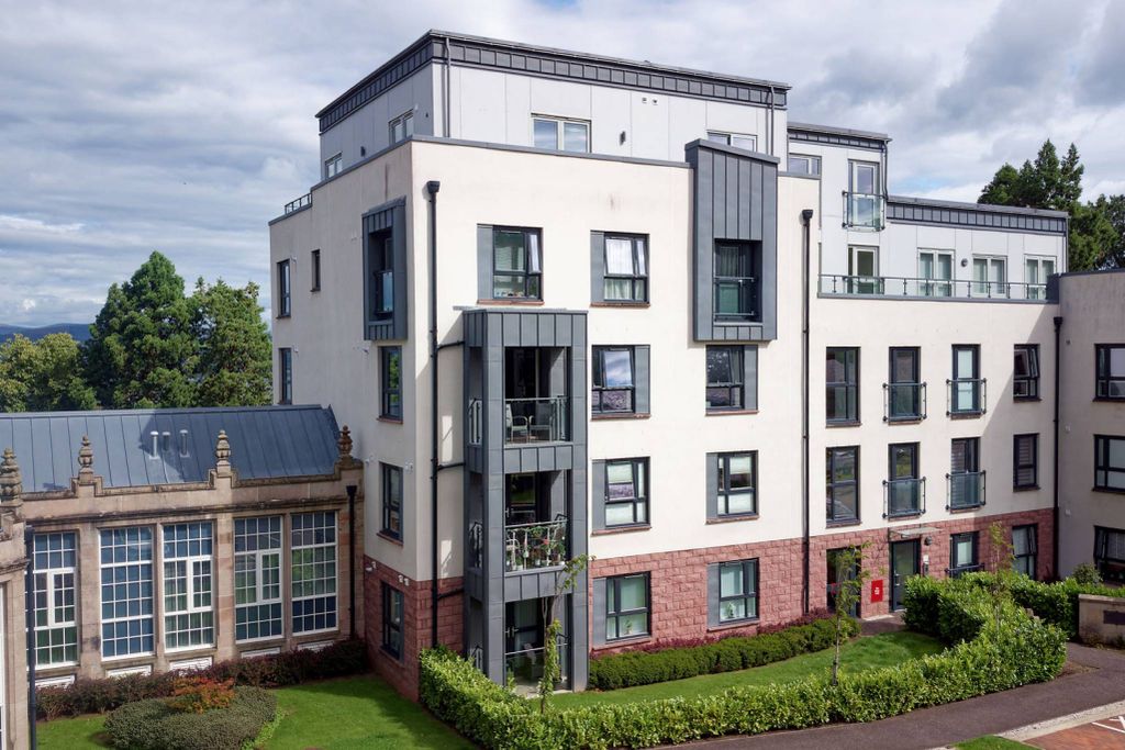 2 bed flat for saleHollybush Lane, Port Glasgow, Inverclyde PA14