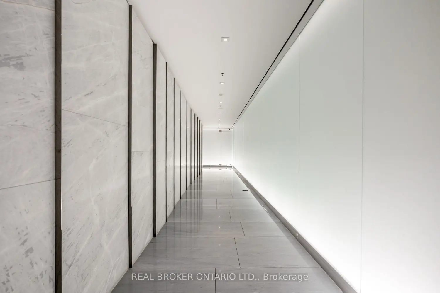 Additional image 13 of 500 Wellington Street 201