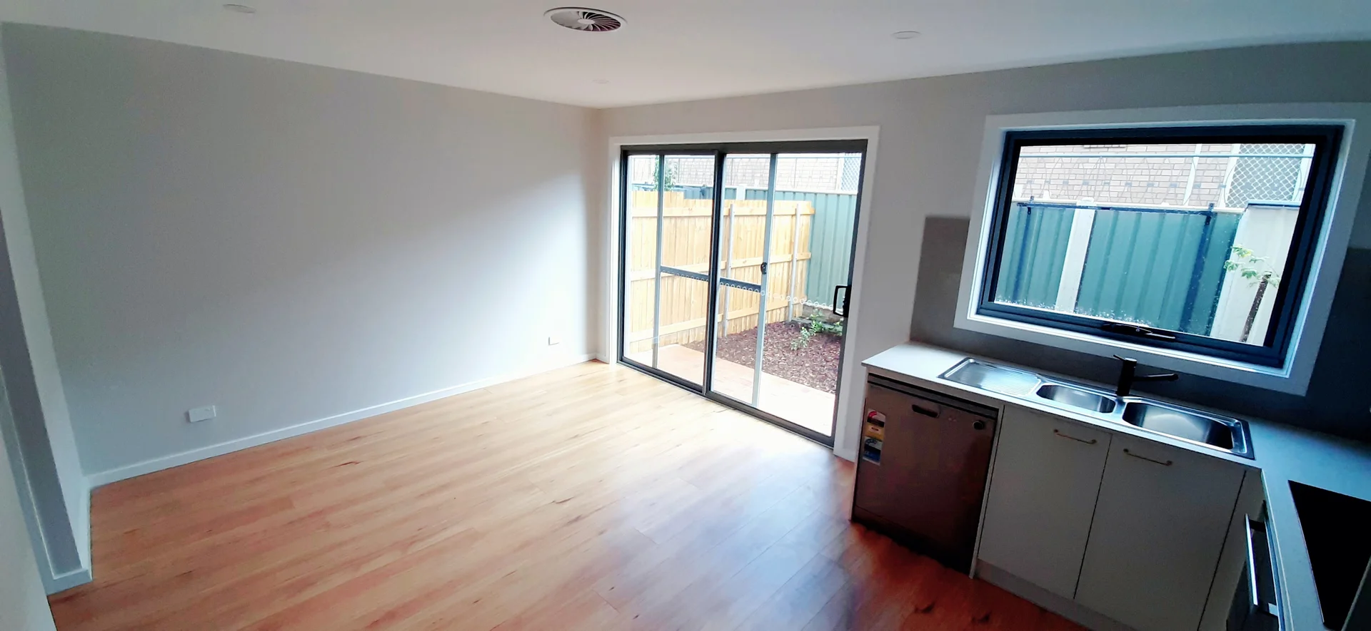 Additional image 9 of 3/8 Donald Road, Queanbeyan NSW 2620