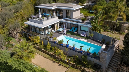 Mougins (Alpes-Maritimes)