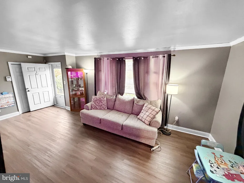 Additional image 3 of 15 Mark Dr, New Castle, DE 19720