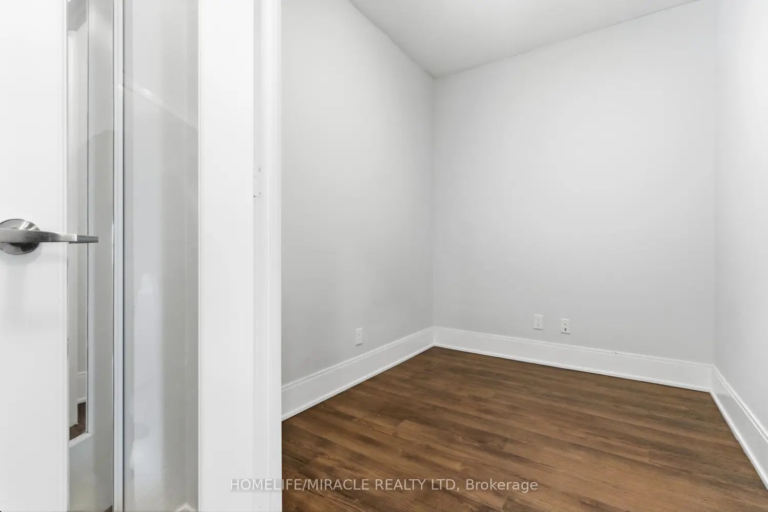 Additional image 6 of 330 Burnhamthorpe Road 2901