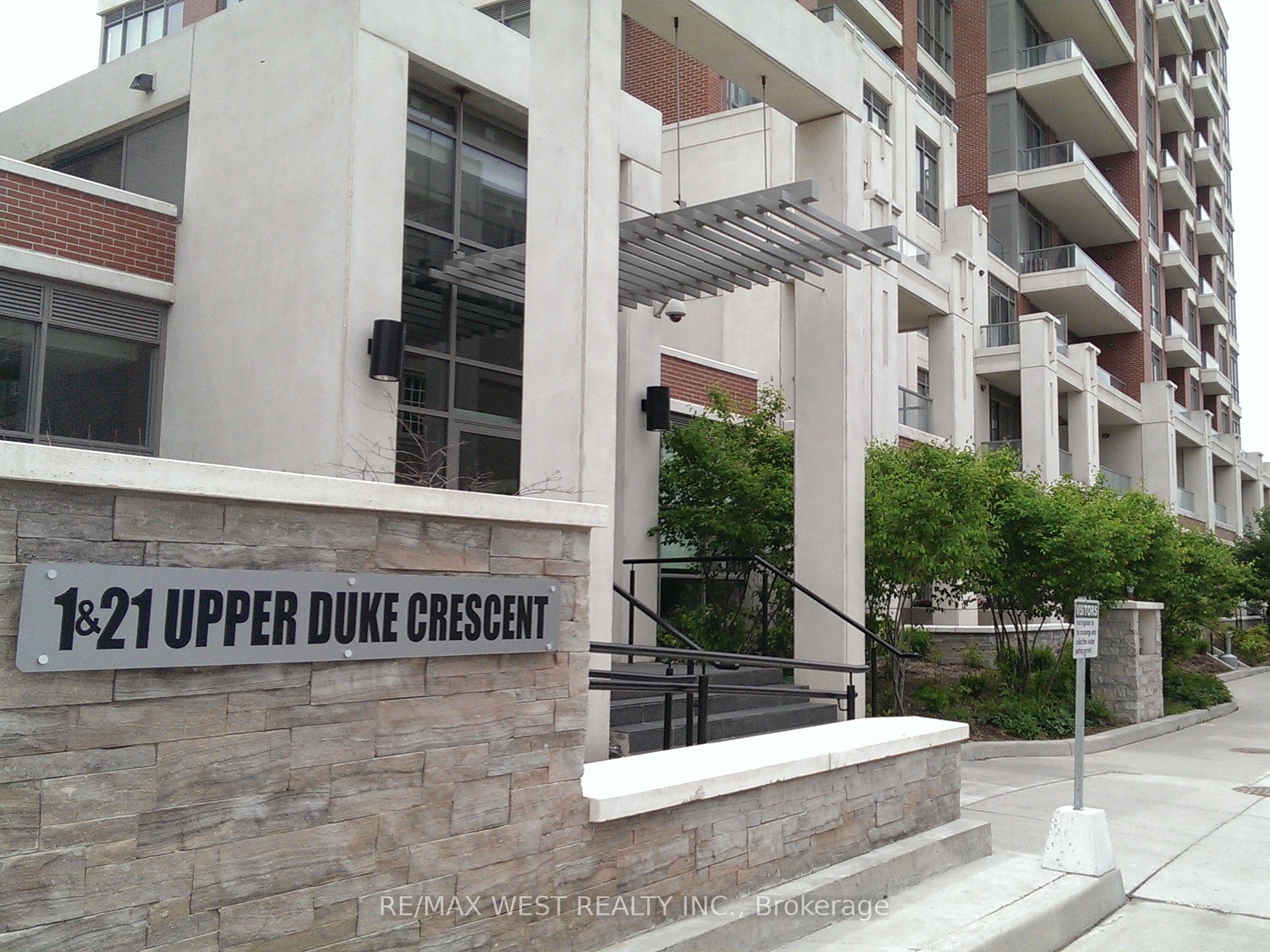 Additional image 2 of 409A-1 Upper Duke Crescent, Markham, ON, L6G 0B6