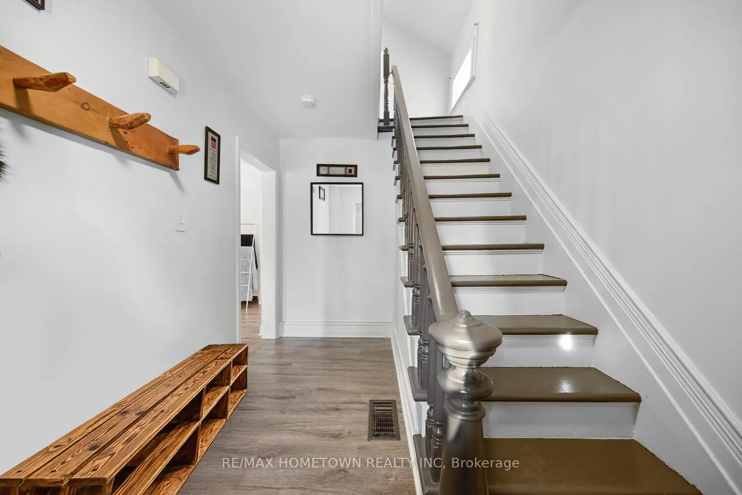 Additional image 3 of 204 Wood Street