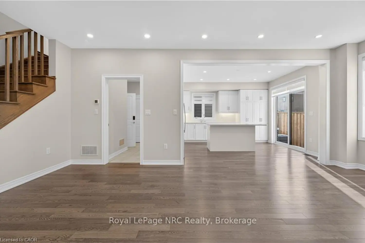 Additional image 17 of 15 Vinifera Drive