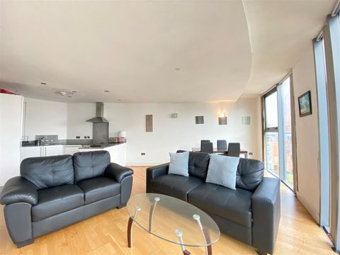 Ovale, Pollard Street, Manchester M4
