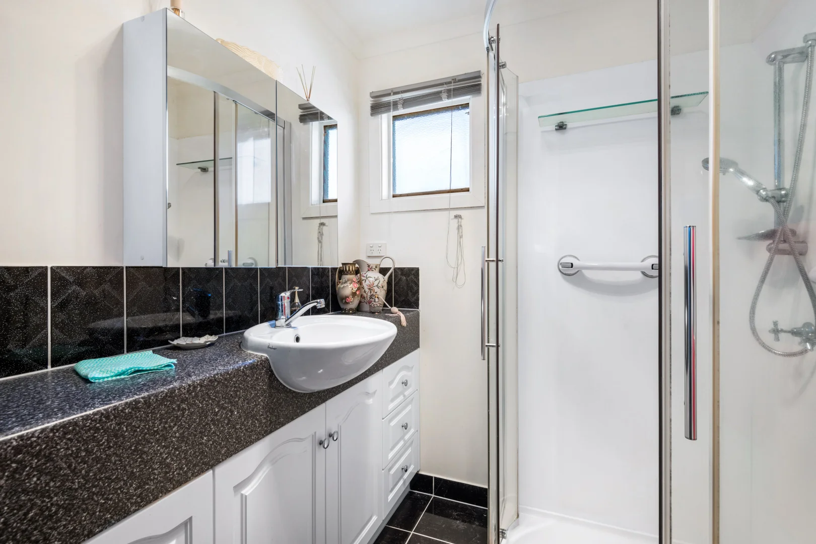 Additional image 15 of 18 Sherwood Crescent, Portarlington VIC 3223