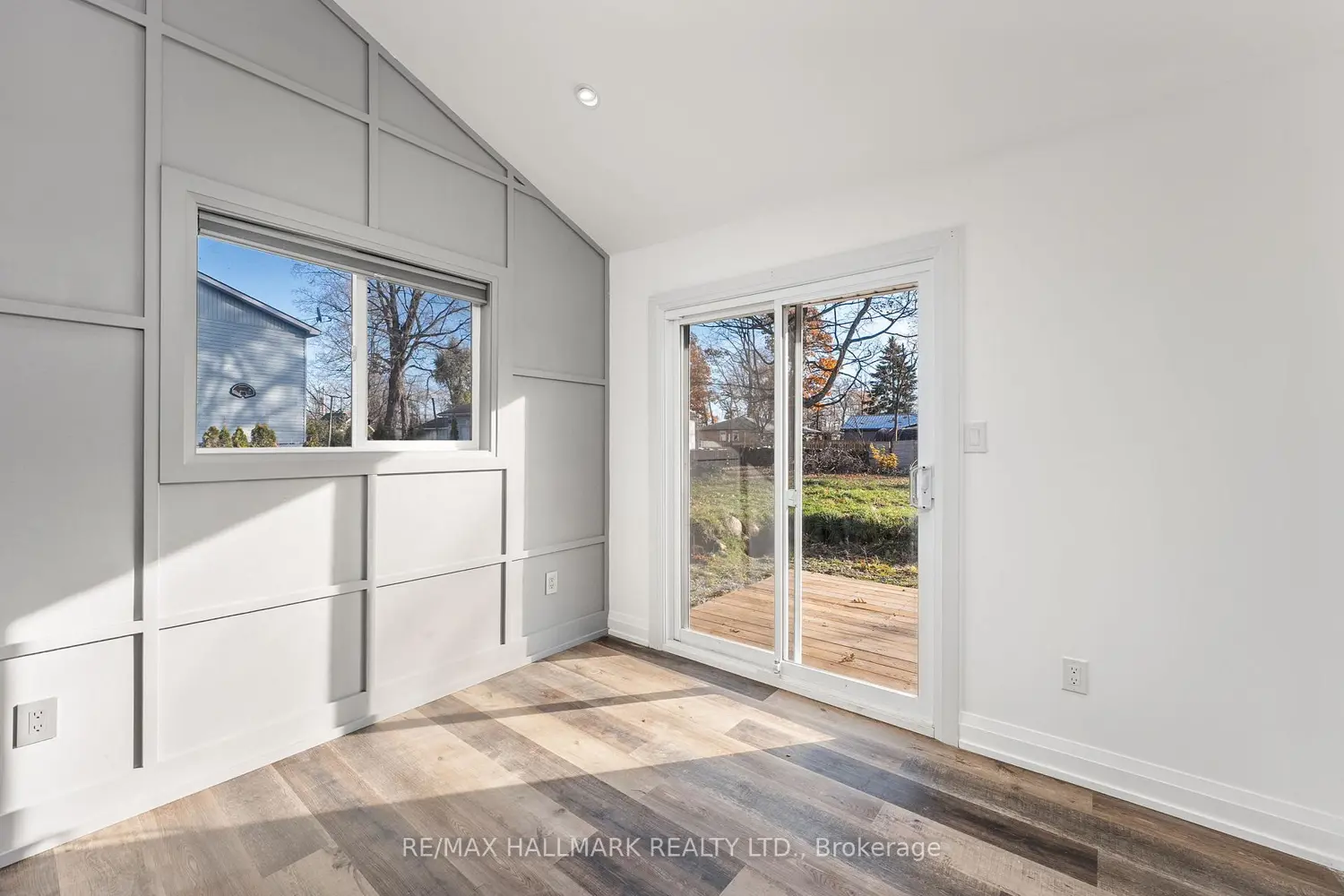 Additional image 12 of 43 Lakeside Drive