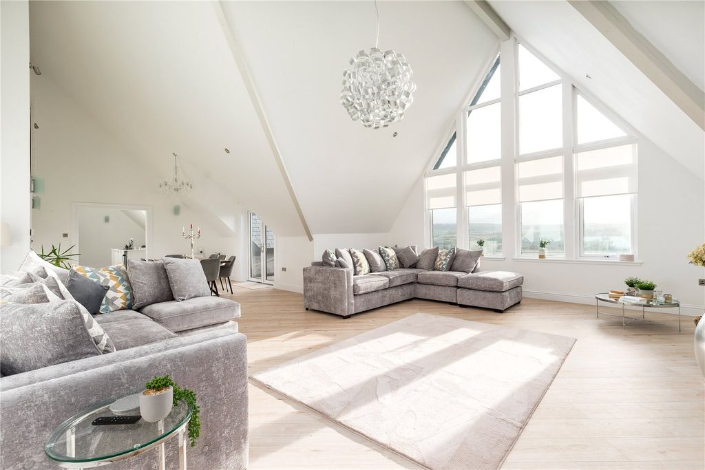 7 bed detached house for saleMacgregor Ranch, Achnabobane Farm, Spean Bridge, Highland PH34 photo 5