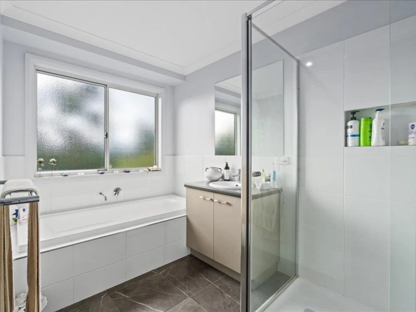 Additional image 12 of 179 Seventh Avenue, Paradise Beach VIC 3851