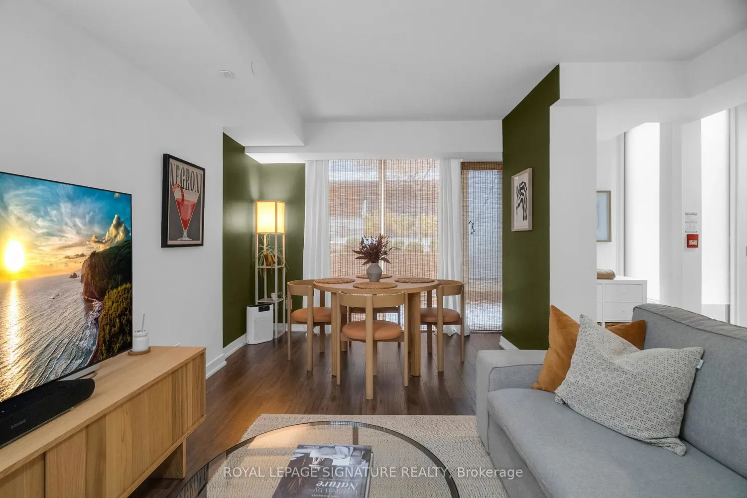 Additional image 3 of 106 Varna Drive 8