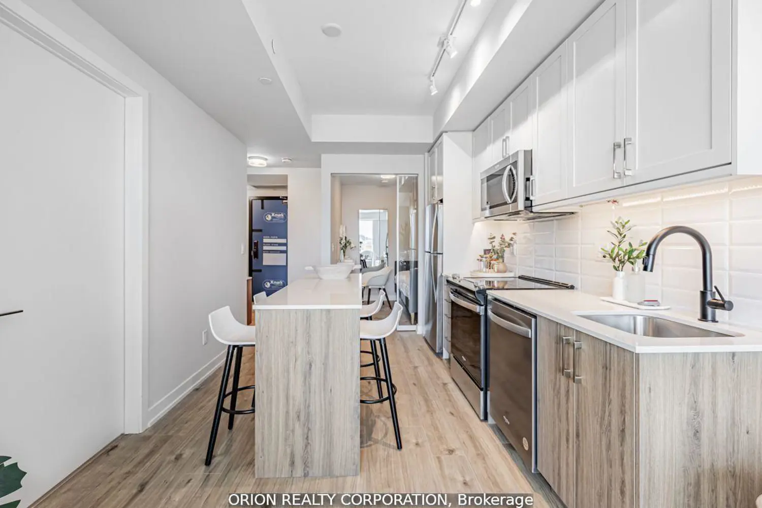 Additional image 8 of 201 Brock Street 215