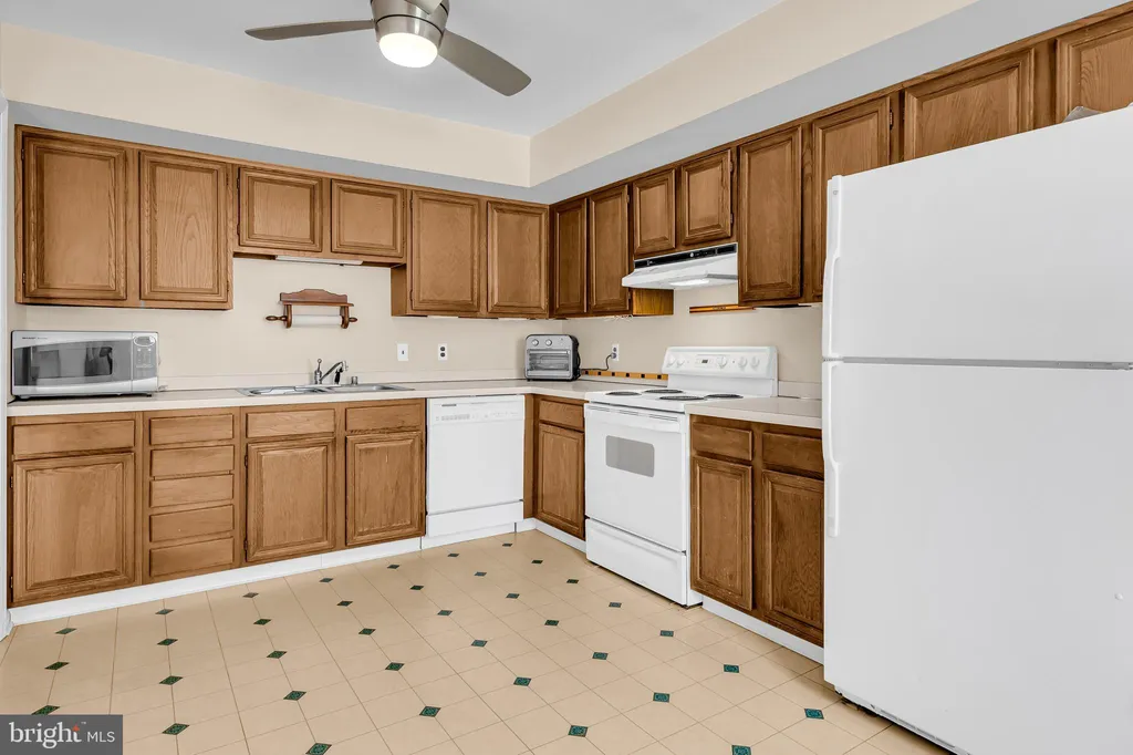 Additional image 7 of 38 Stardust Drive, Newark, DE 19702