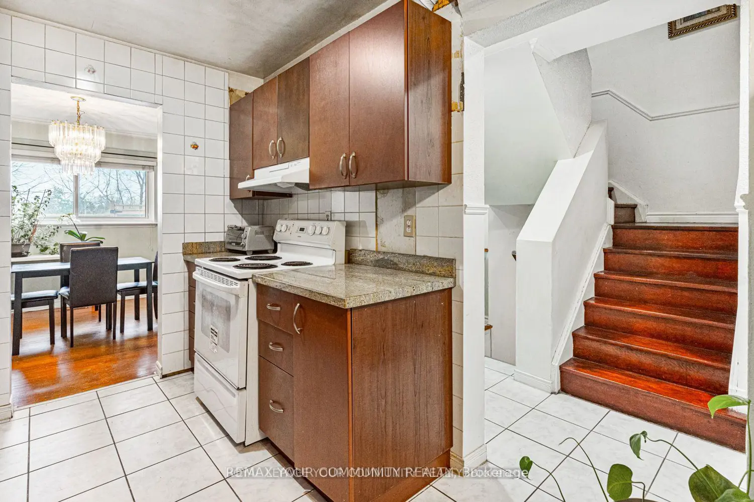 Additional image 8 of 336 Fleetwood Crescent