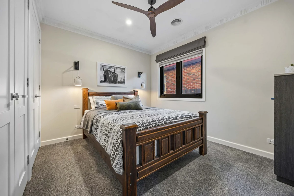 Additional image 23 of 302 Wendouree Parade, Lake Wendouree VIC 3350