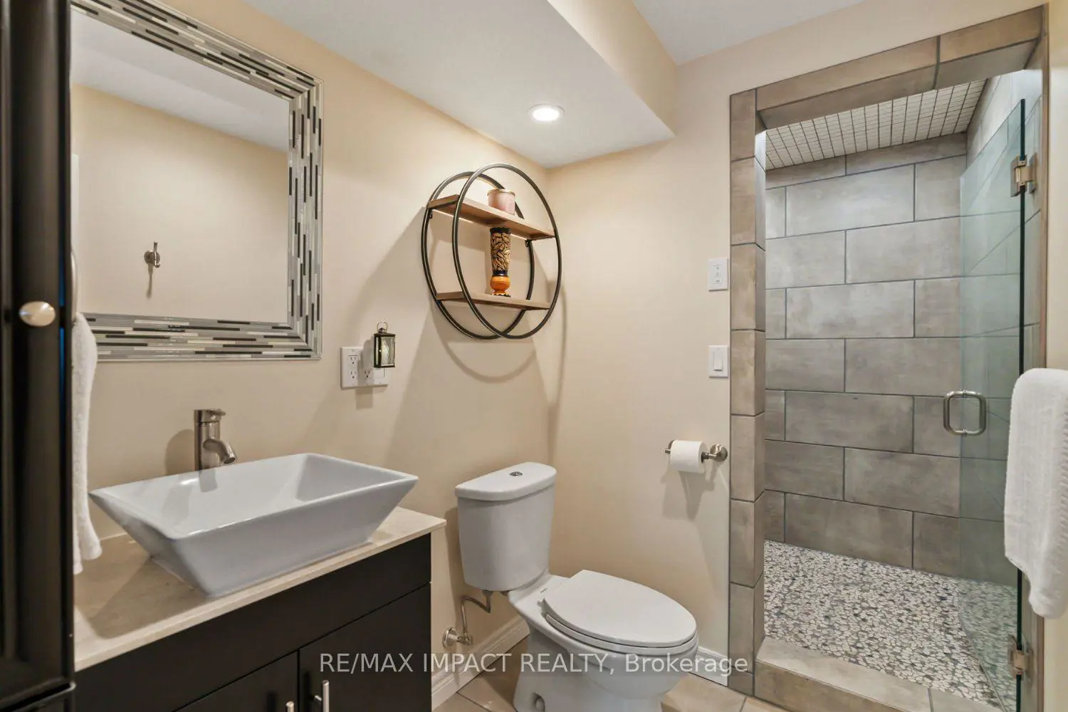 Additional image 11 of 422 7A Highway