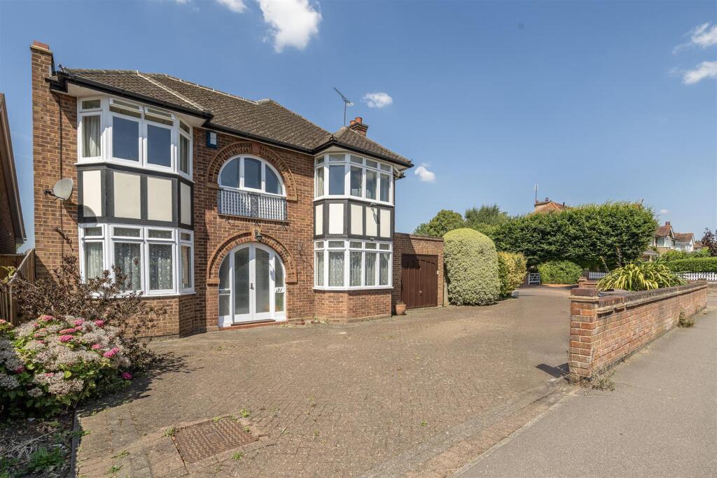 Additional image 21 of Woodstock Road North, St. Albans