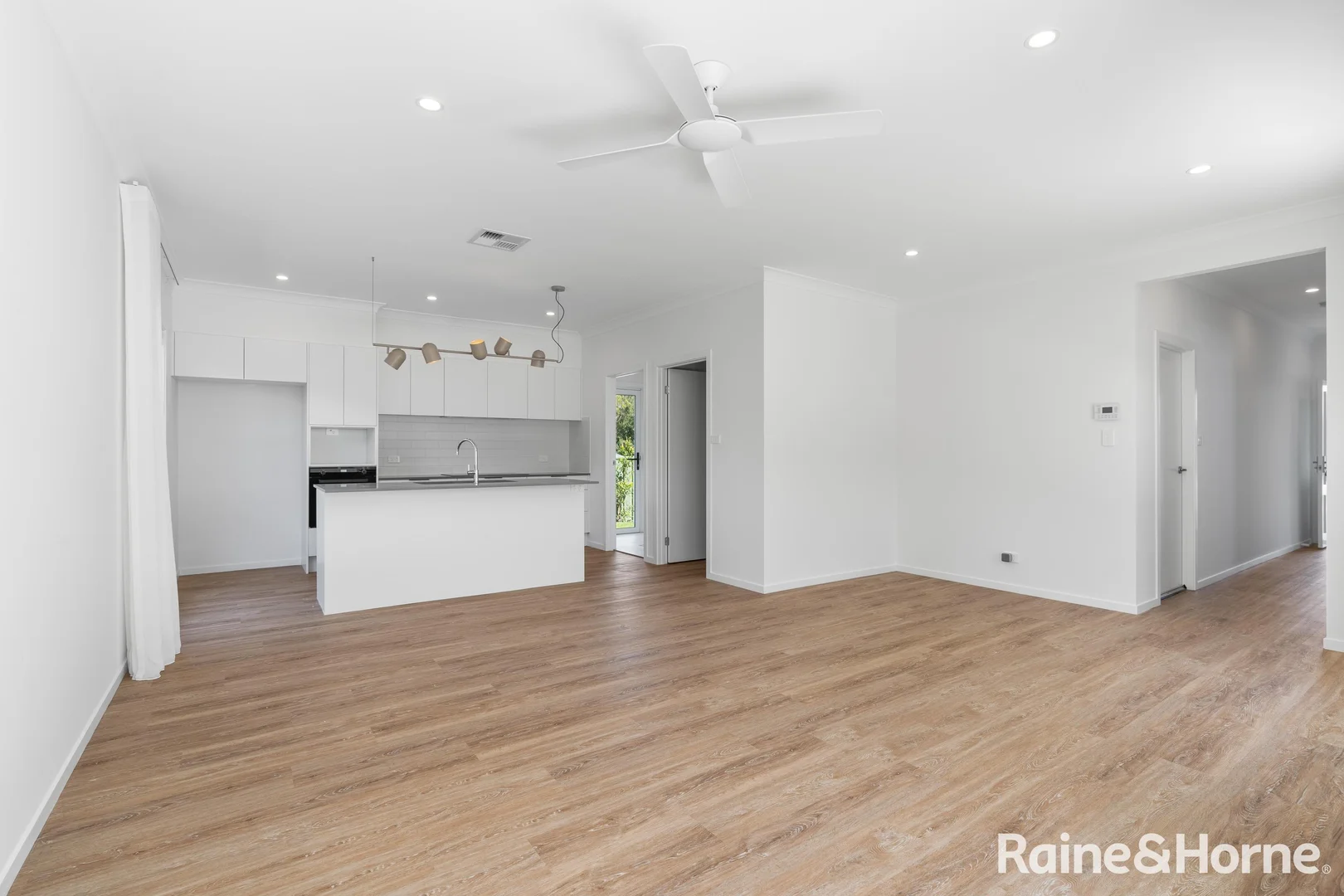 Additional image 5 of 4 Brookwater Crescent, Mollymook Beach NSW 2539