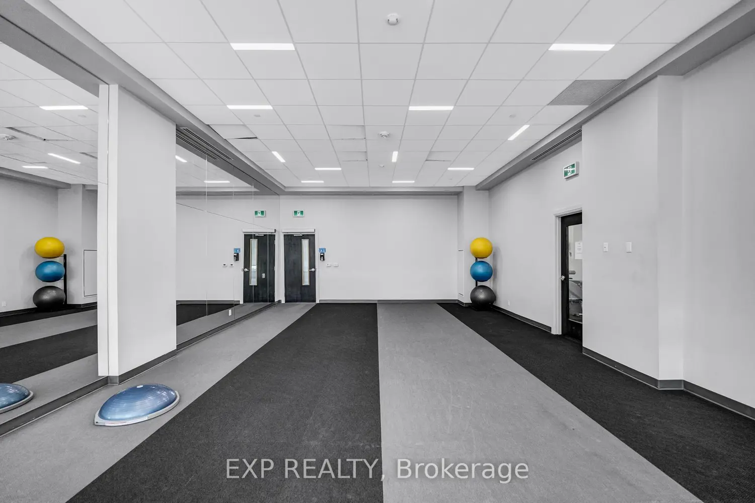 Additional image 6 of 555 William Graham Drive 115