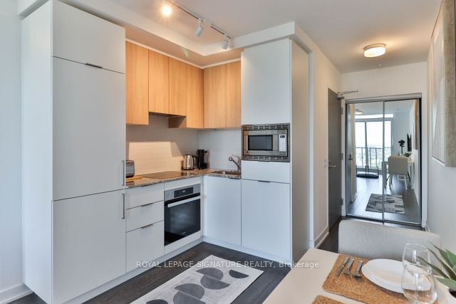 Additional image 6 of 3205-50 O'neill Road, Toronto, ON, M3C 0R1