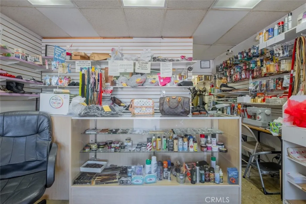 Additional image 6 of 126 S Myrtle Avenue, Monrovia, CA 91016