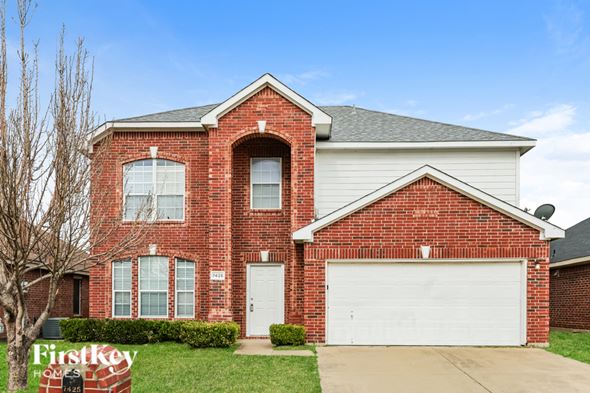 7425 Snow Ridge Drive, Fort Worth, TX, 76133
