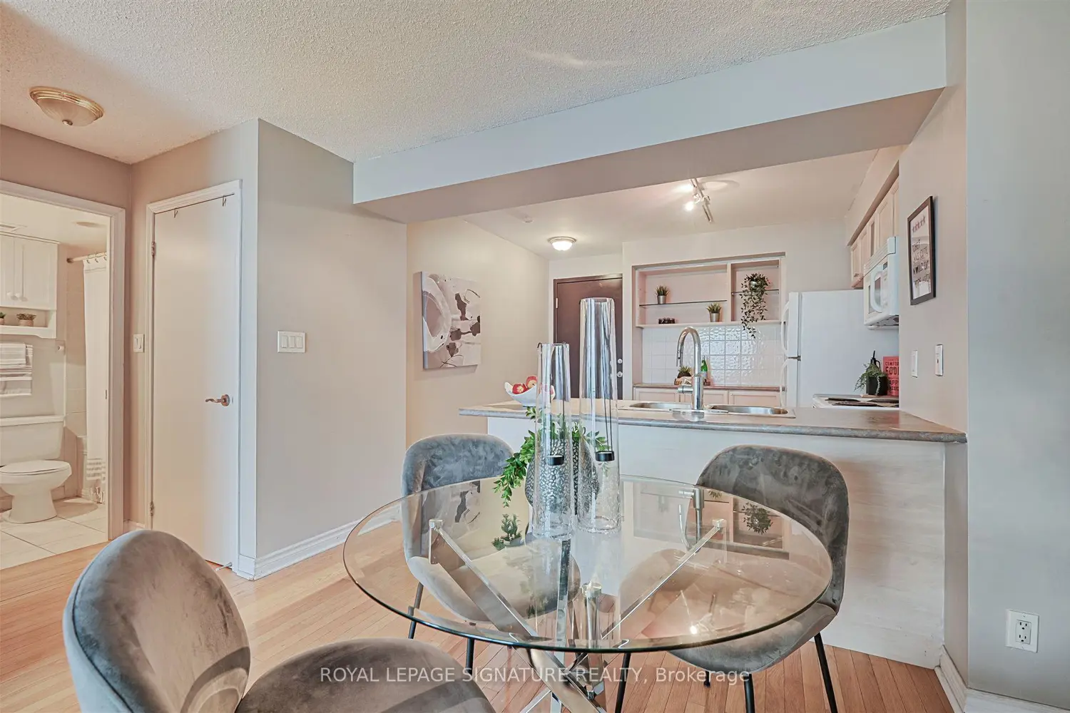 Additional image 7 of 410 Queens Quay 505