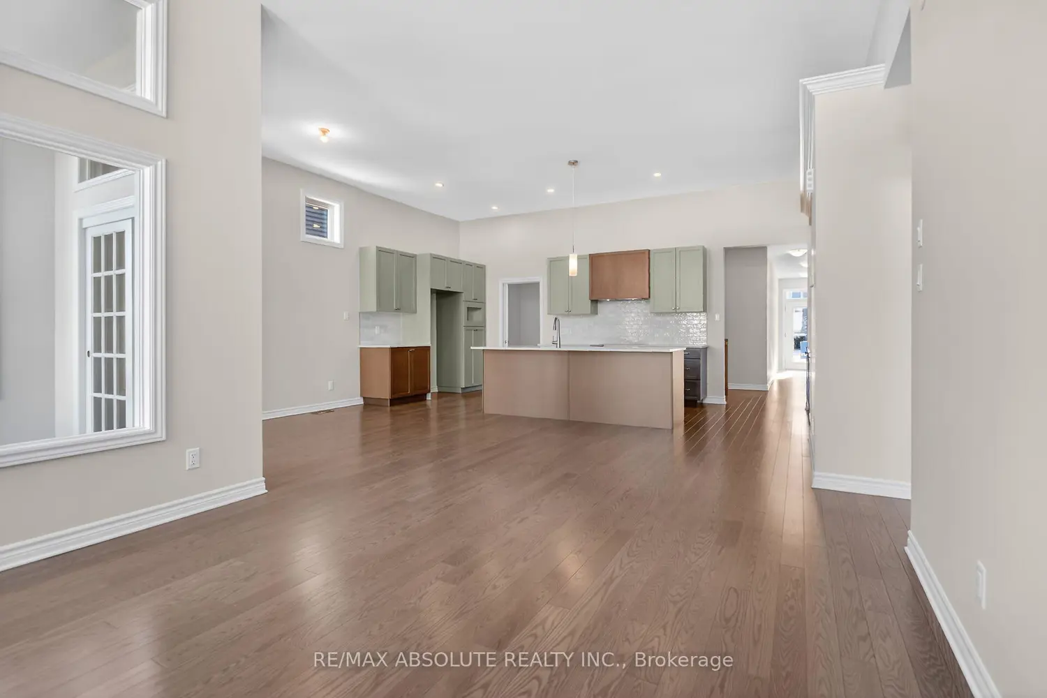 Additional image 13 of 654 Fisher Street