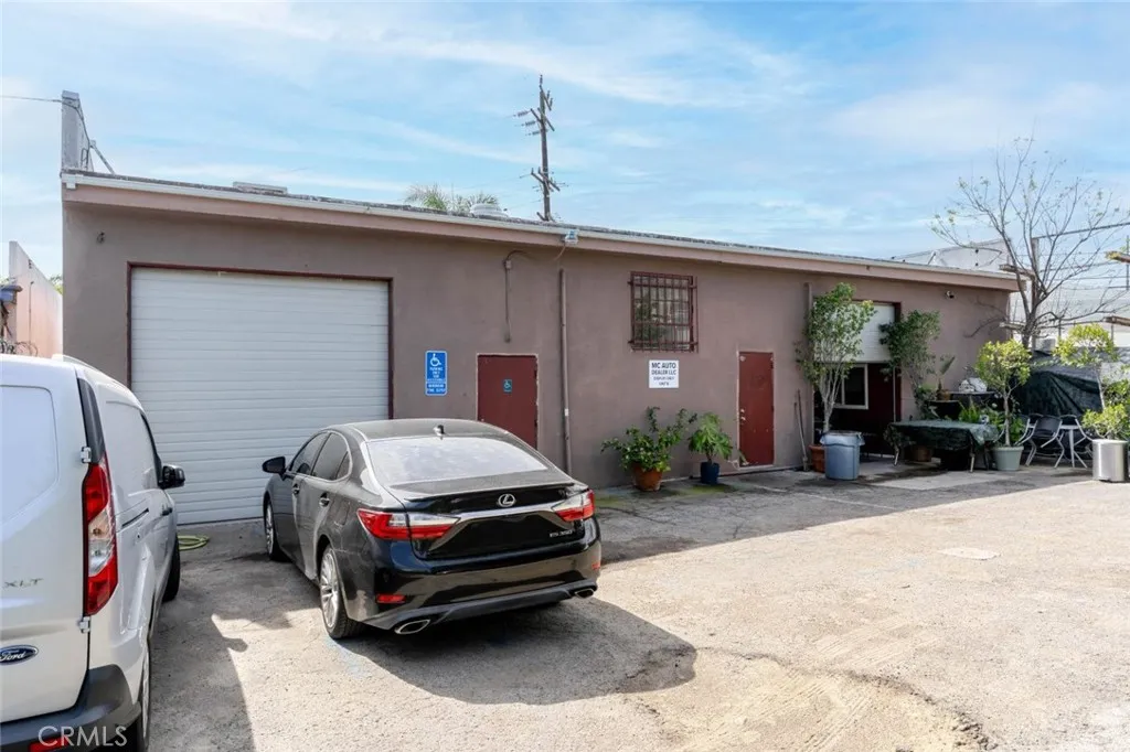 Additional image 14 of 7516 San Fernando Road, Sun Valley, CA 91352