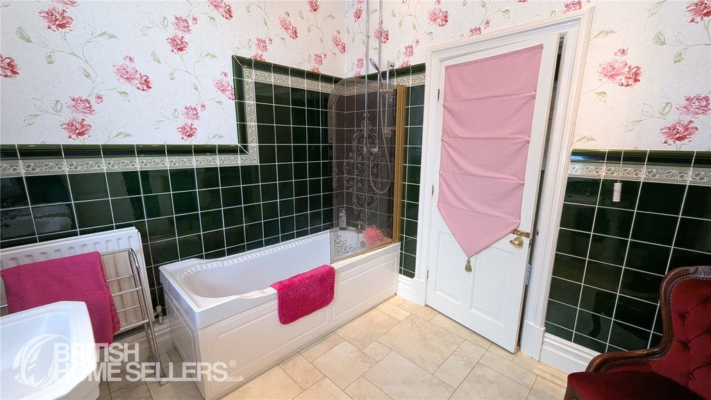 Additional image 18 of 6 bed semi-detached house for salePark Road, Hartlepool, Durham TS26