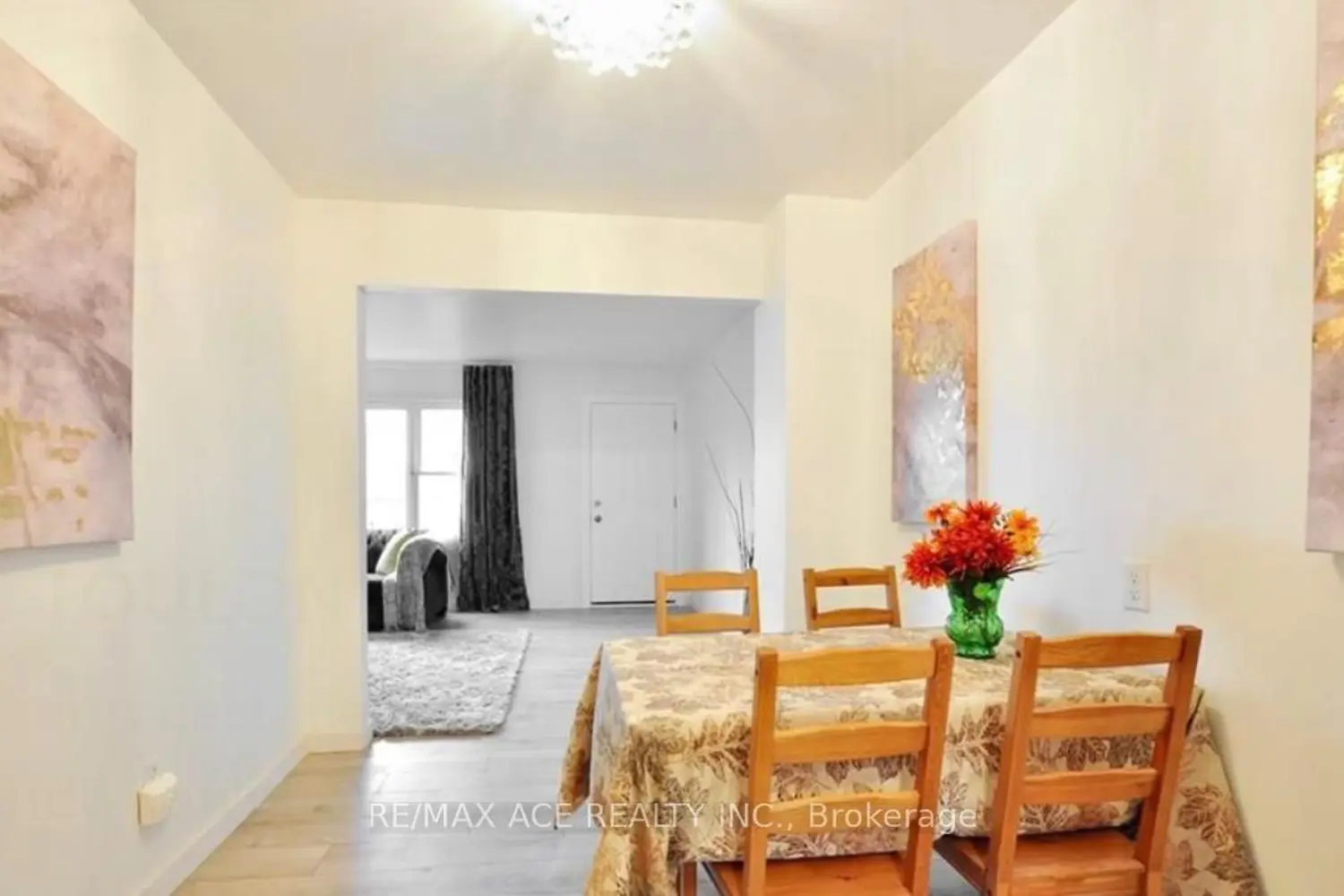 Additional image 3 of 99 Toulon Crescent