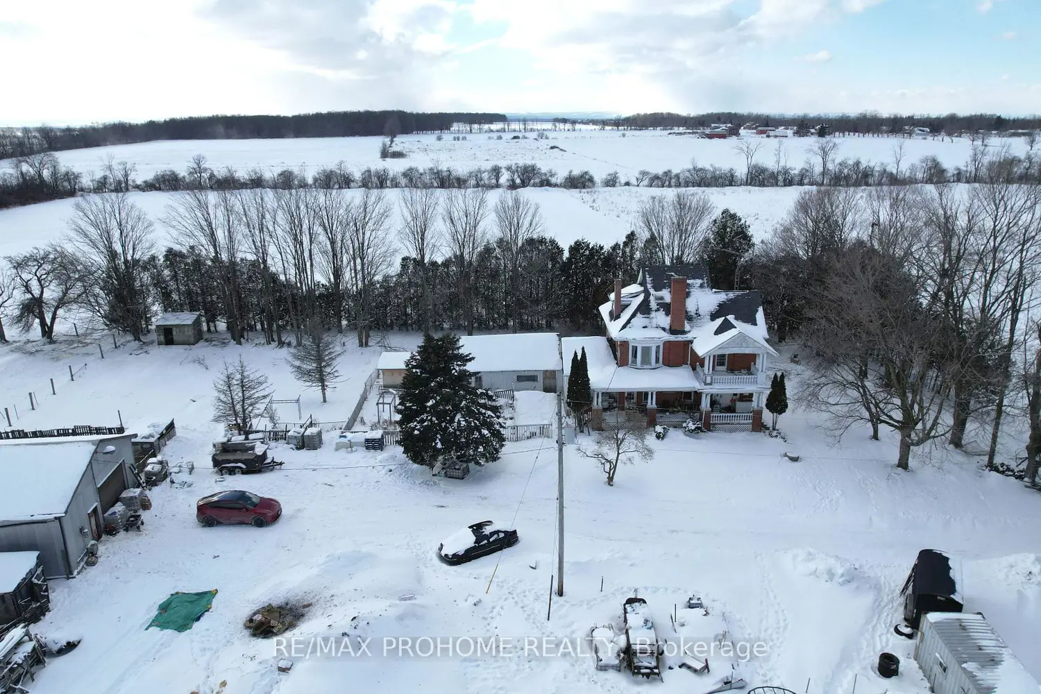 Additional image 4 of 3869 7Th Line