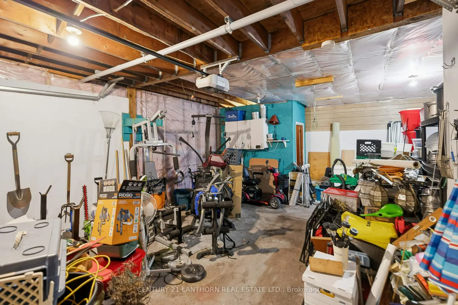Additional image 15 of 415 Stanley Avenue