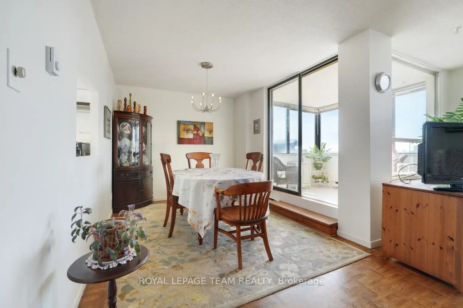 Additional image 8 of 40 Arthur Street 1004