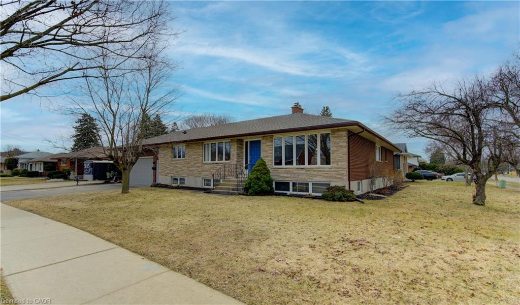 Additional image 2 of 449 Greenfield Avenue, Kitchener, ON, N2C 1E9