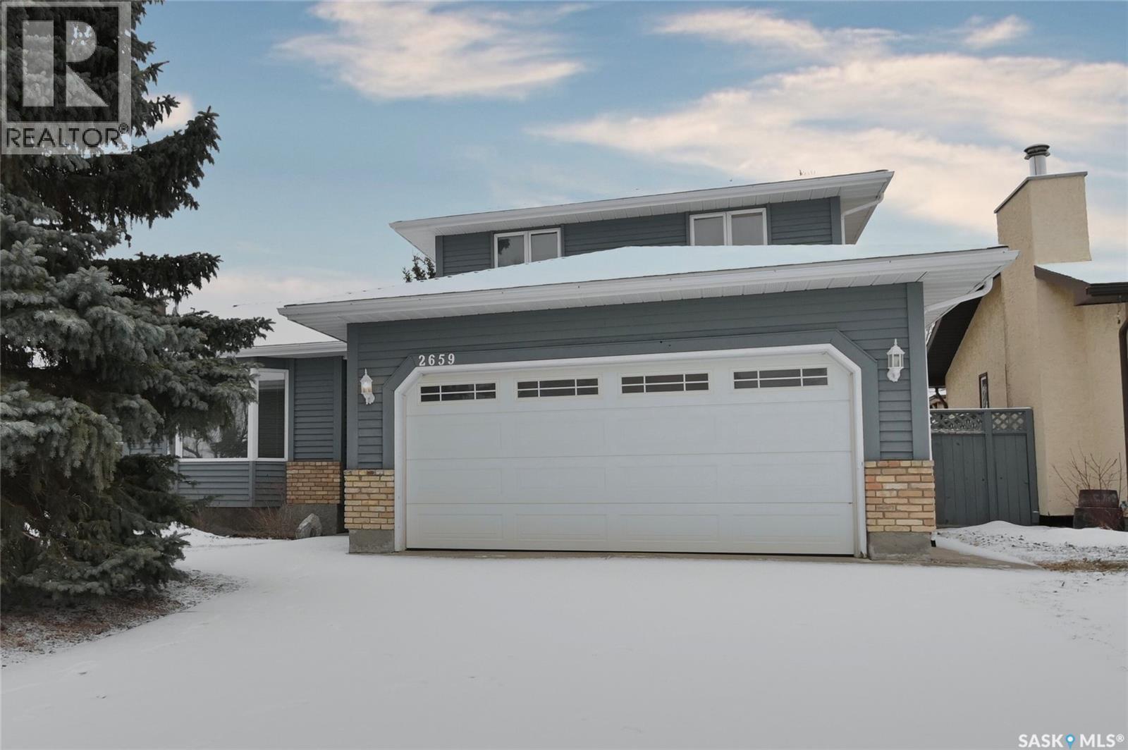 2659 Lacombe Crescent E, Regina, SK, S4V1T4