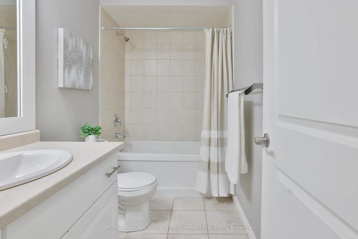 Additional image 13 of 15 Cutts Crescent