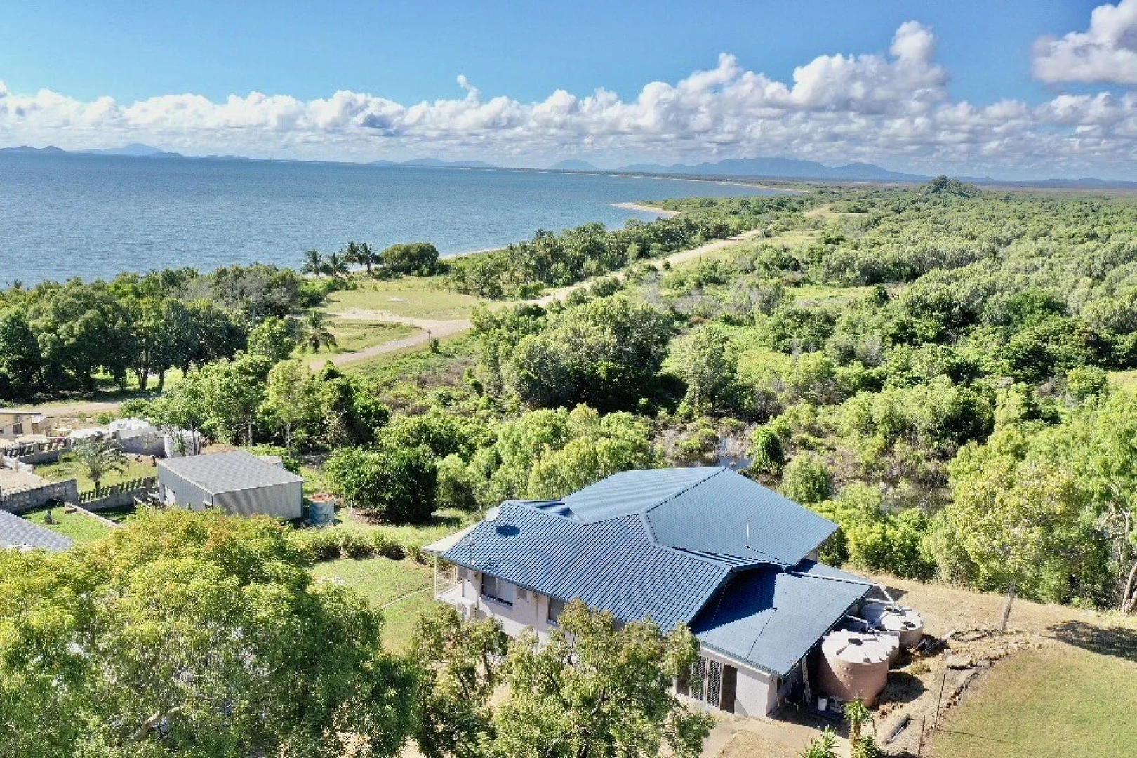 10 Kookaburra Terrace, Wunjunga QLD 4806