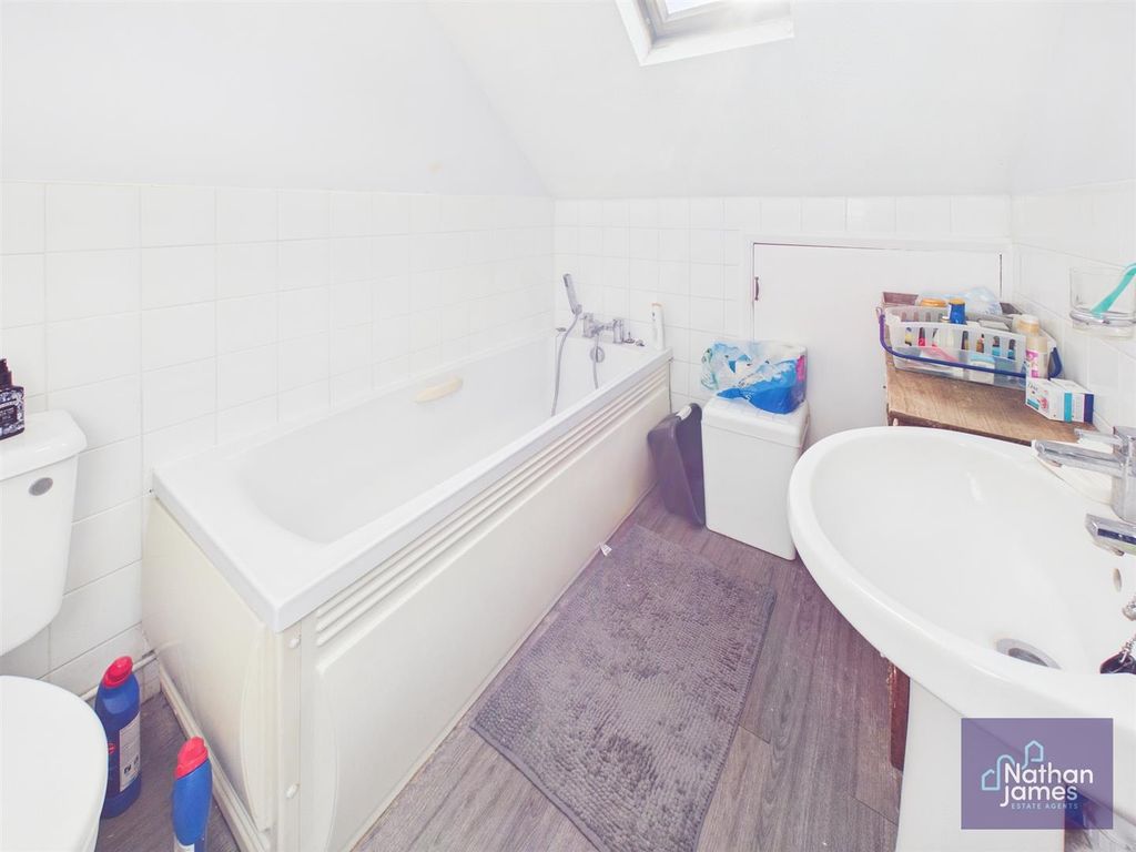 Additional image 8 of 4 bed detached bungalow for saleCastle Lea, Caldicot NP26