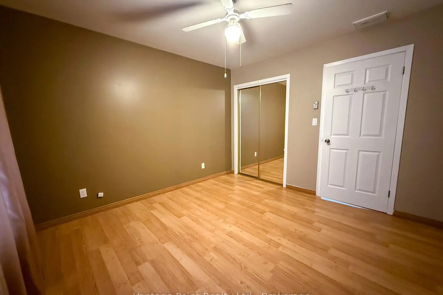 Additional image 12 of 154 15Th Ave Close