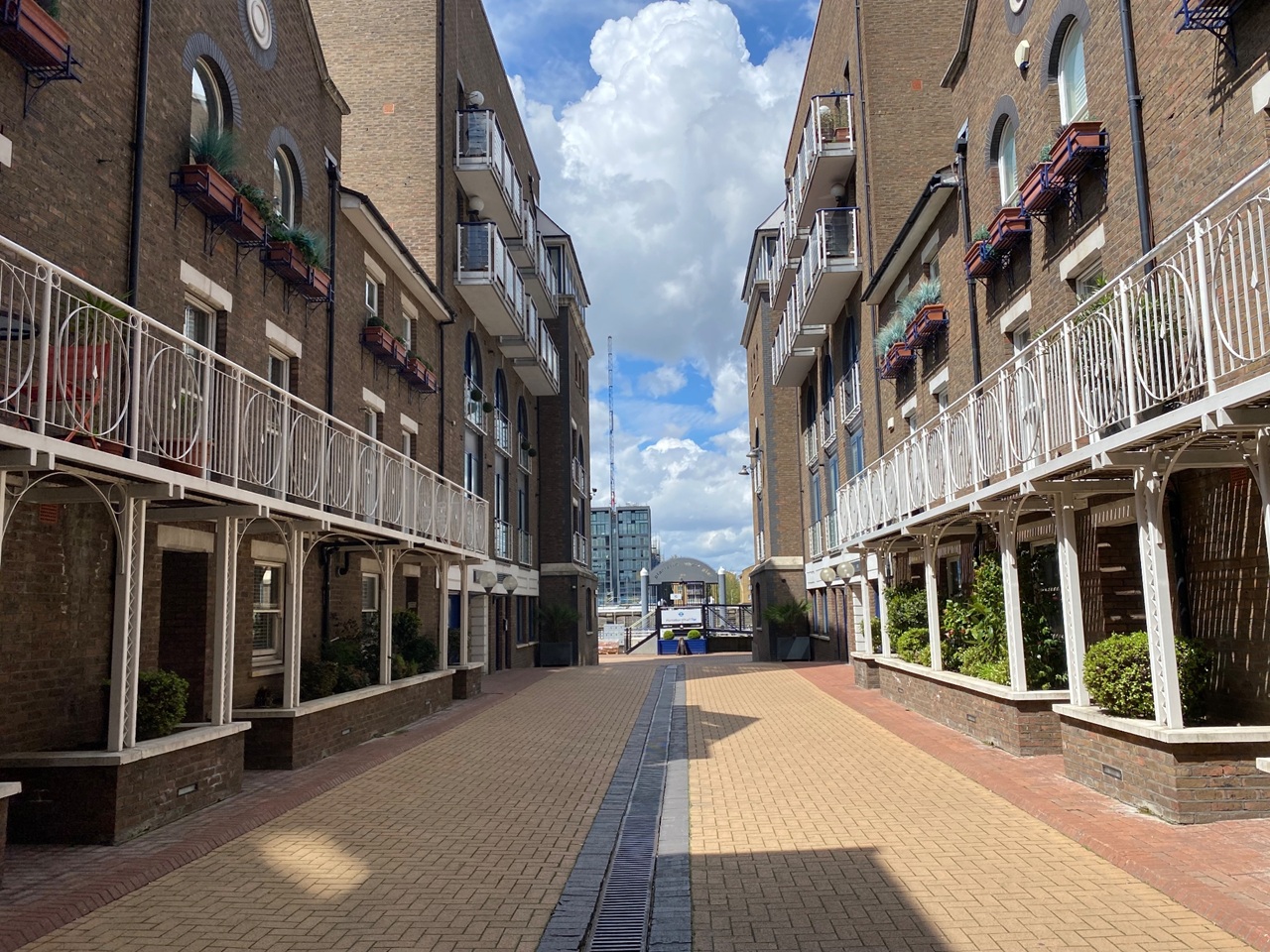 Additional image 17 of Room in a Shared House, Coral Row, SW11, N1 7GU